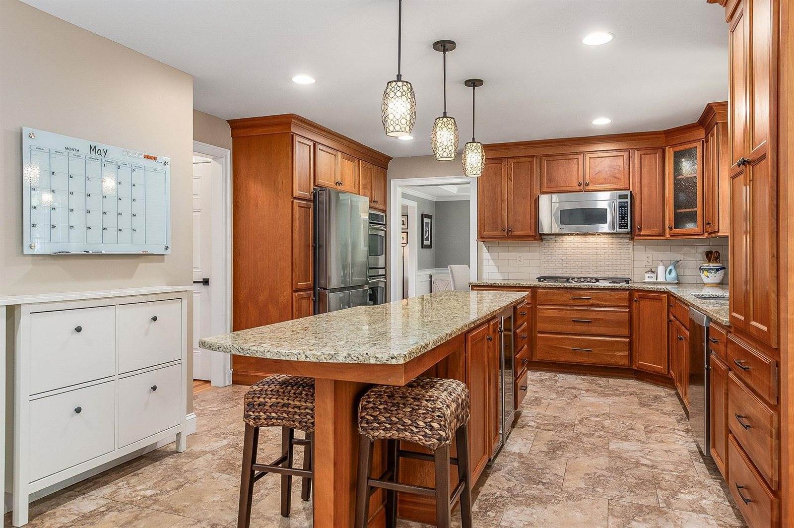 45 Eleanors Way, Brentwood, NH 03833