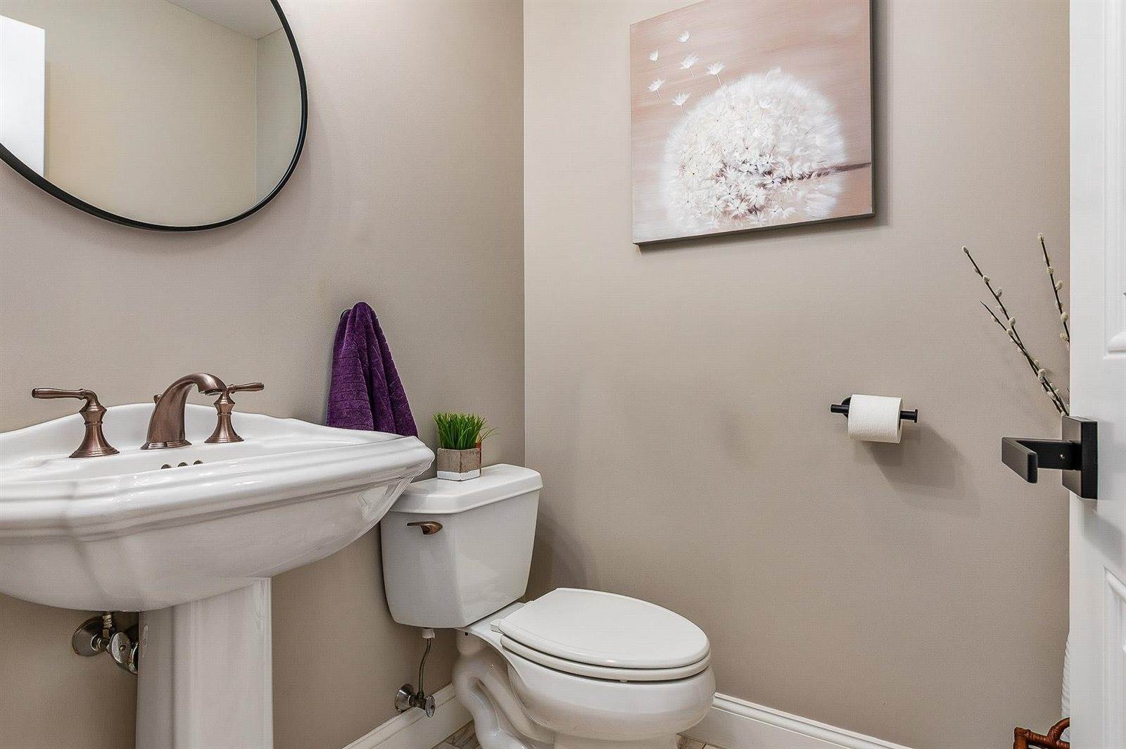 45 Eleanors Way, Brentwood, NH 03833