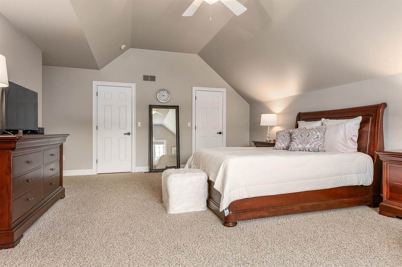 45 Eleanors Way, Brentwood, NH 03833