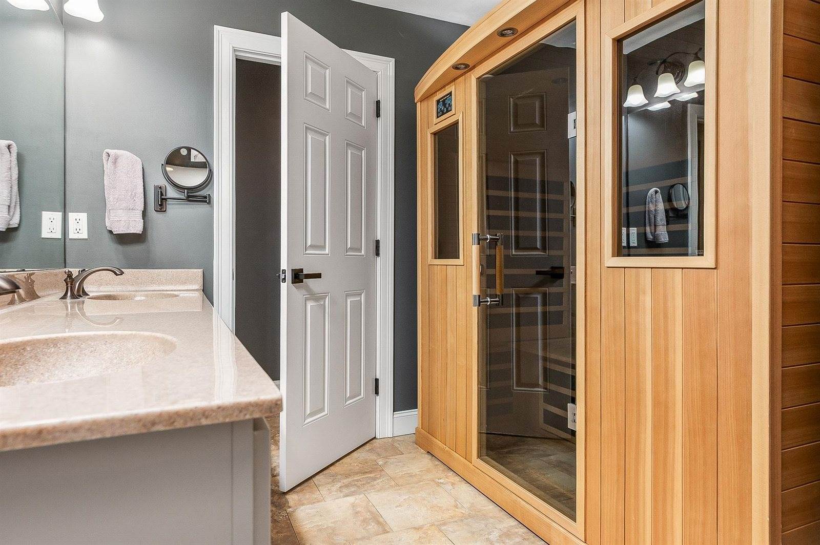 45 Eleanors Way, Brentwood, NH 03833