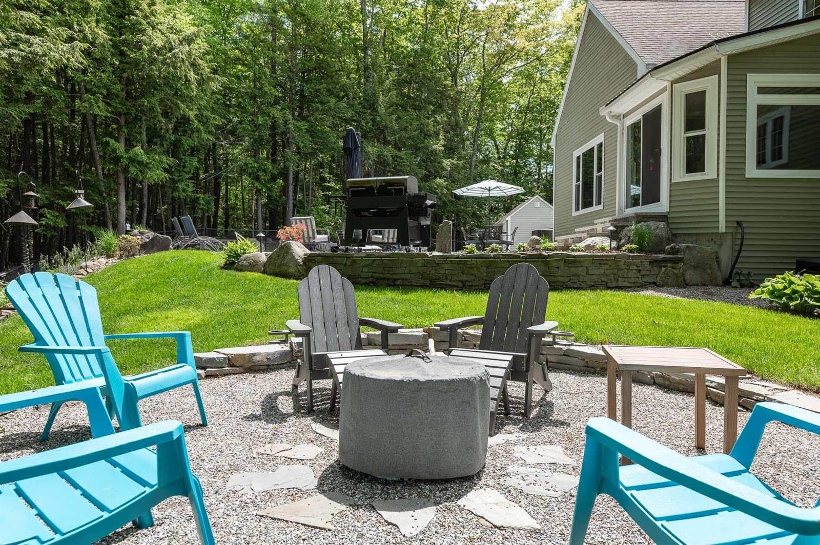 45 Eleanors Way, Brentwood, NH 03833