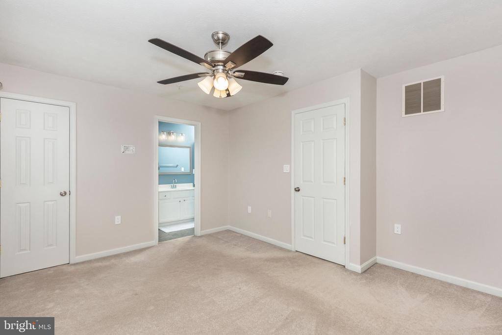 1169 Balsam Circle, Eldersburg, MD 21784