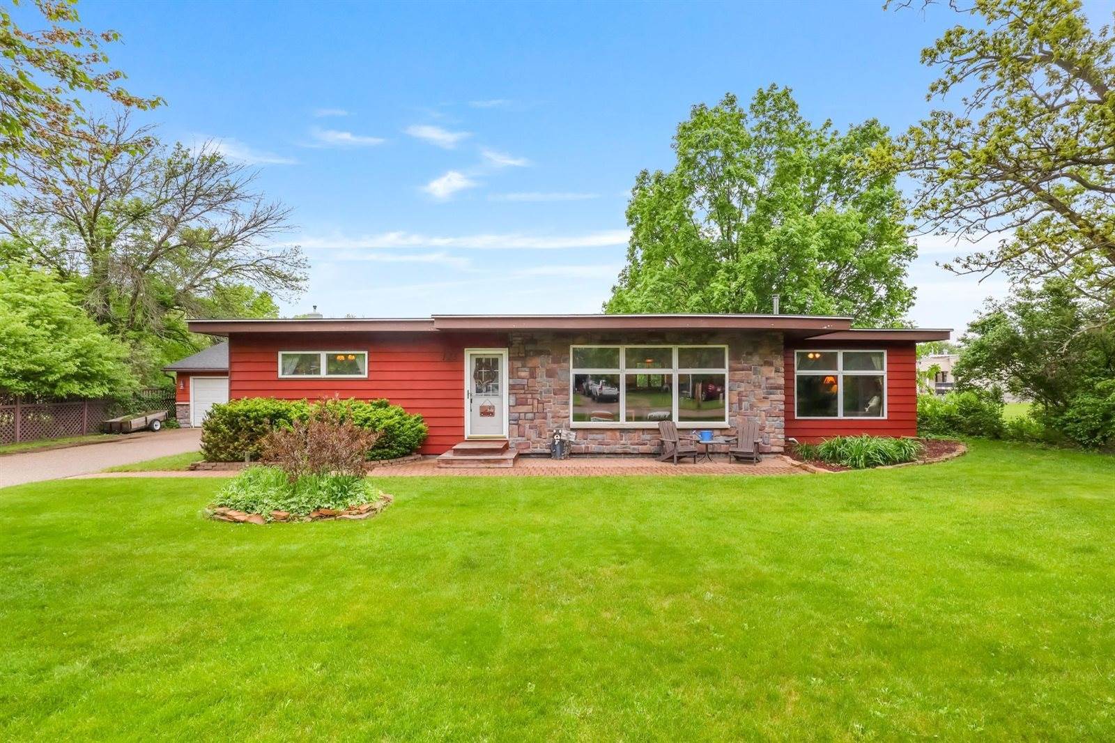 125 W Willow Street, Stevens Point, WI 54481