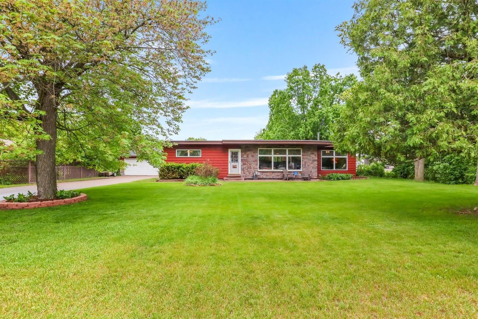 125 W Willow Street, Stevens Point, WI 54481
