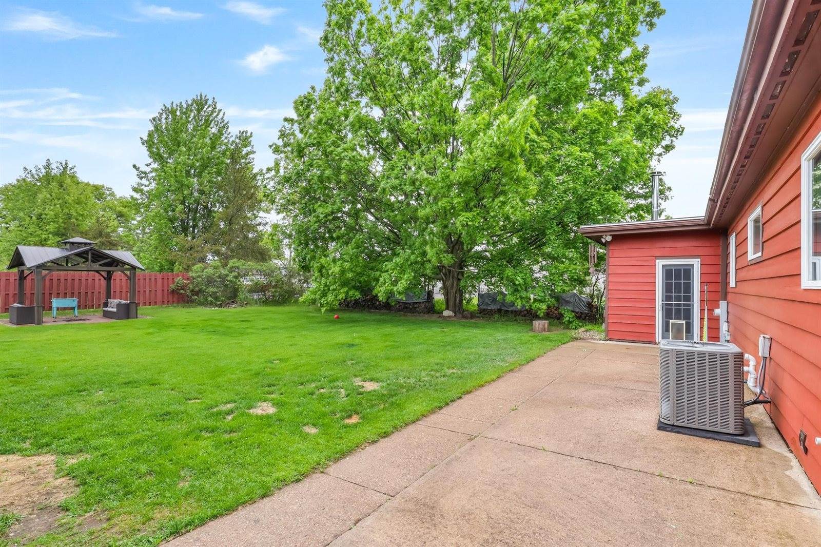 125 W Willow Street, Stevens Point, WI 54481