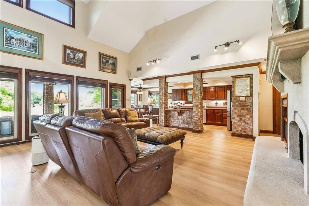 71 Rosedown Drive, Destrehan, LA 70047