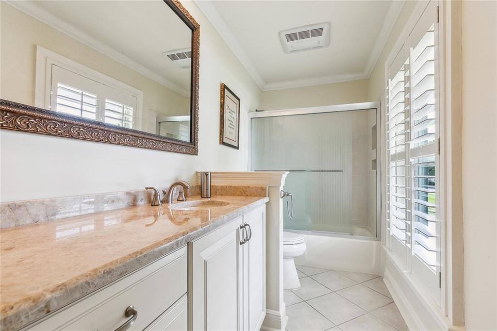 71 Rosedown Drive, Destrehan, LA 70047