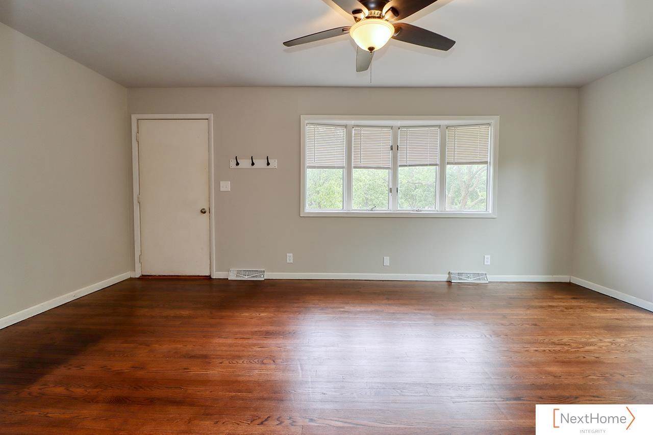 3831 South 54th Street, Lincoln, NE 68506