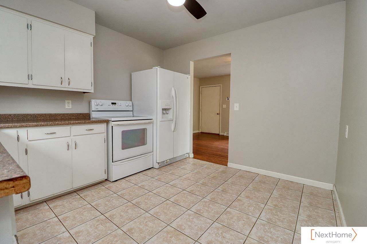 3831 South 54th Street, Lincoln, NE 68506