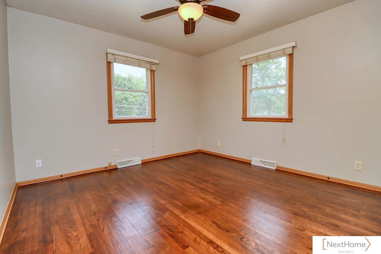 3831 South 54th Street, Lincoln, NE 68506