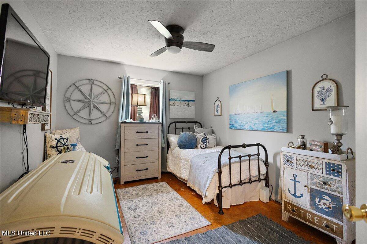 1205 Eagles Nest Drive, Byram, MS 39272