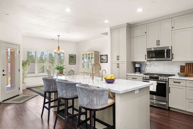 5540 Scottwood Road, Paradise, CA 95969