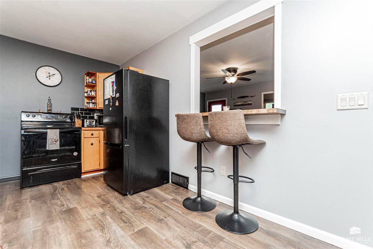 1325 Goodin Drive, Clay Center, KS 67432