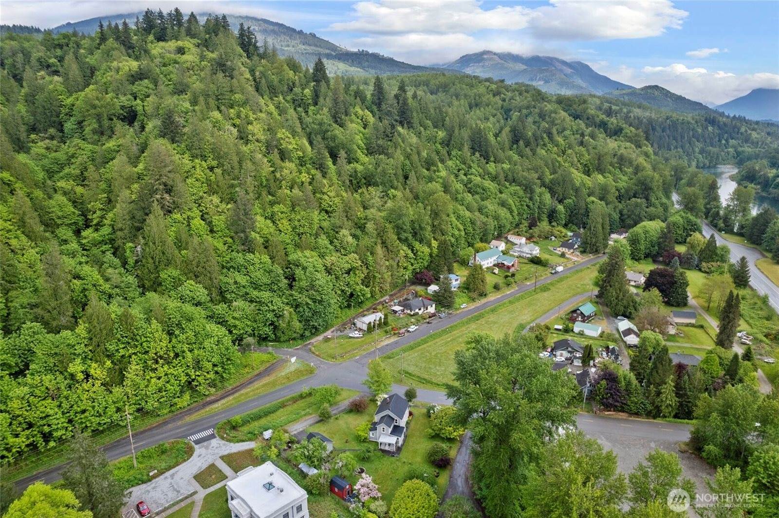 7430 N Everett Ave, Concrete, WA 98237