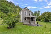 7430 N Everett Ave, Concrete, WA 98237