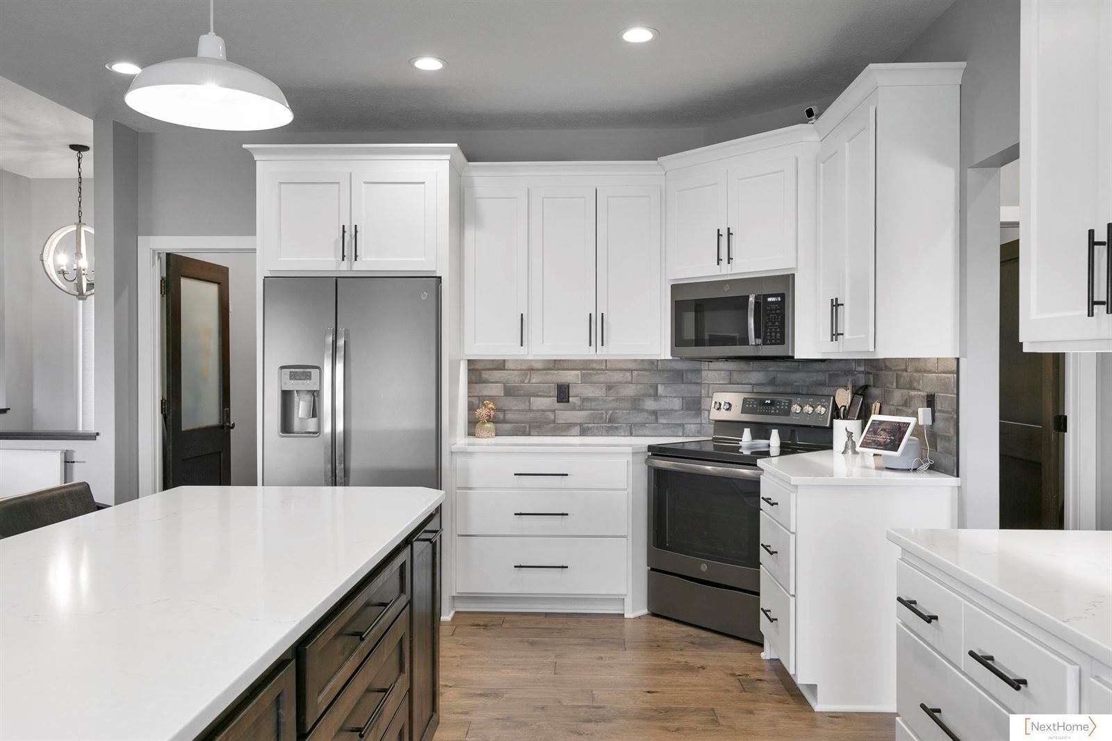 3310 North 92 Street, Lincoln, NE 68507