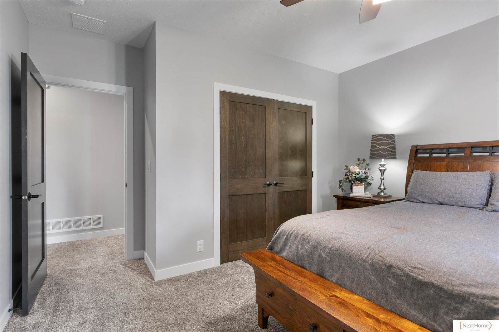 3310 North 92 Street, Lincoln, NE 68507