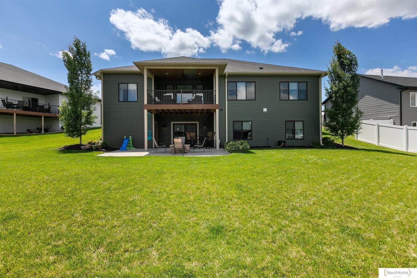 3310 North 92 Street, Lincoln, NE 68507