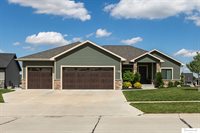 3310 North 92 Street, Lincoln, NE 68507