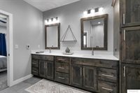 3310 North 92 Street, Lincoln, NE 68507