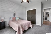 3310 North 92 Street, Lincoln, NE 68507