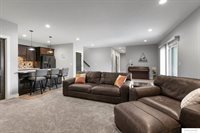 3310 North 92 Street, Lincoln, NE 68507