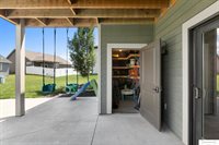 3310 North 92 Street, Lincoln, NE 68507