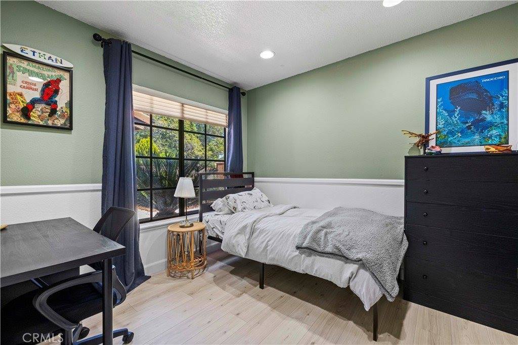 25825 El Gato Place, Valencia, CA 91355