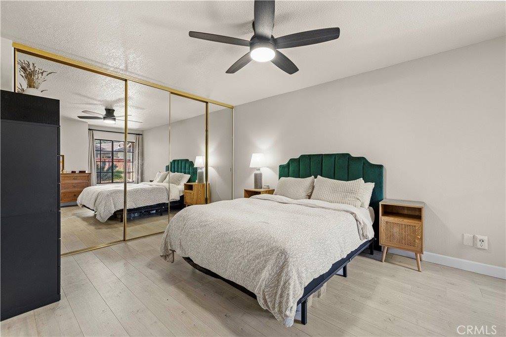 25825 El Gato Place, Valencia, CA 91355