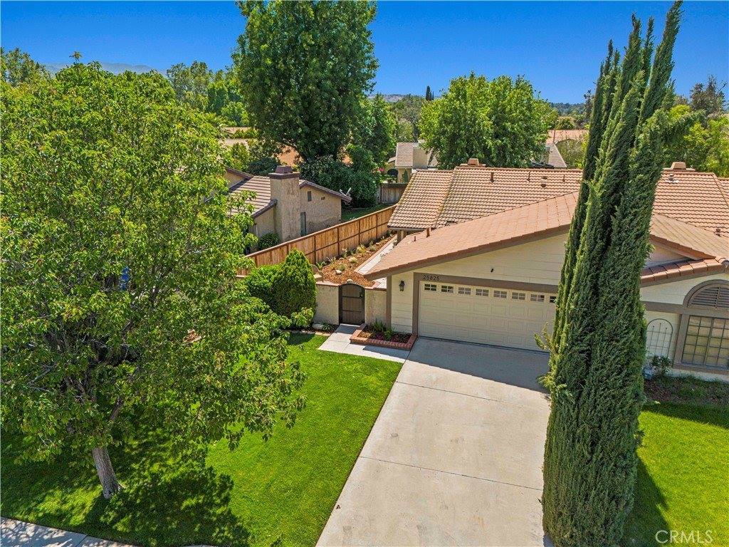 25825 El Gato Place, Valencia, CA 91355