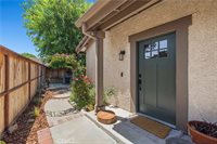 25825 El Gato Place, Valencia, CA 91355