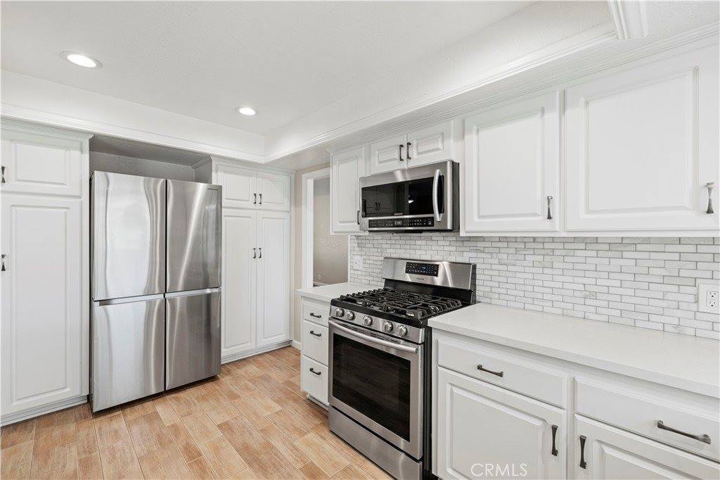 31681 Indian Oak Road, Acton, CA 93510