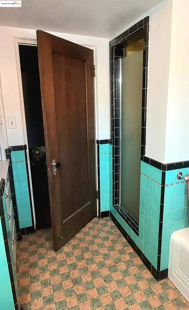 1545 West Walnut Street, Stockton, CA 95203