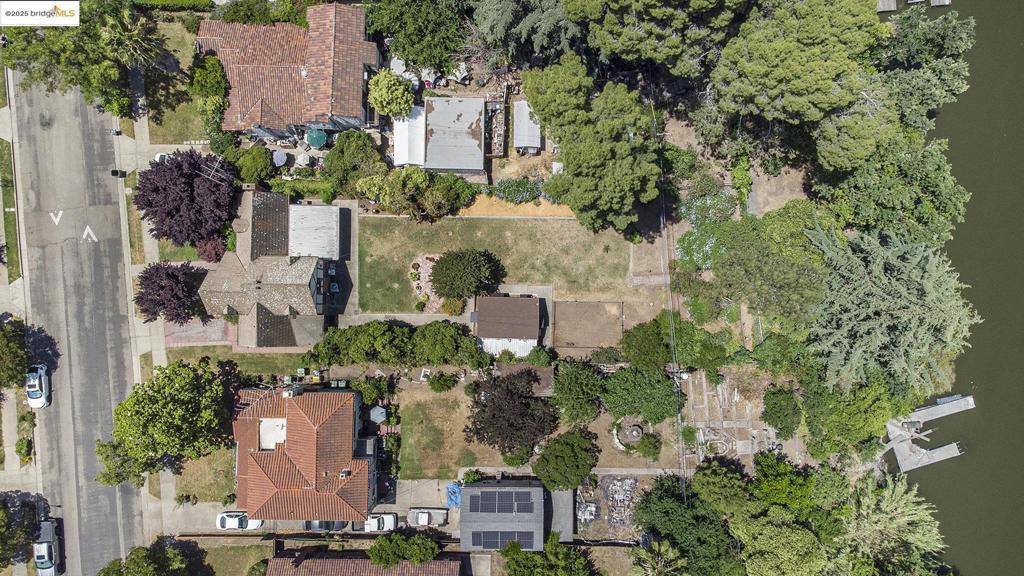 1545 West Walnut Street, Stockton, CA 95203