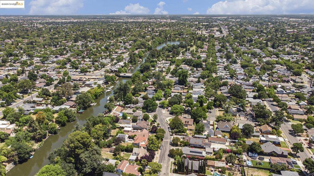 1545 West Walnut Street, Stockton, CA 95203