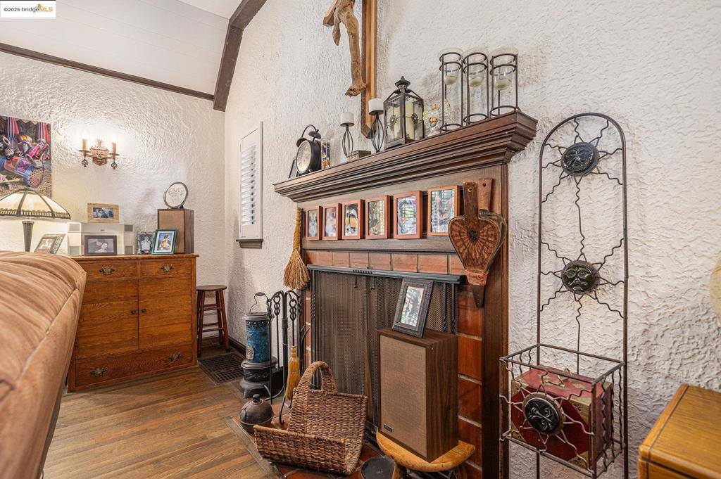 1545 West Walnut Street, Stockton, CA 95203