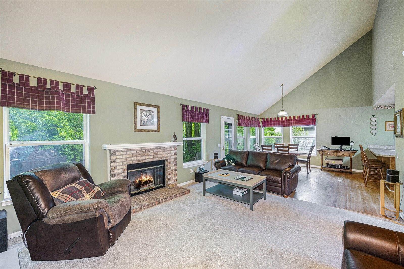 3311 Hickory Drive, Lake Orion, MI 48359