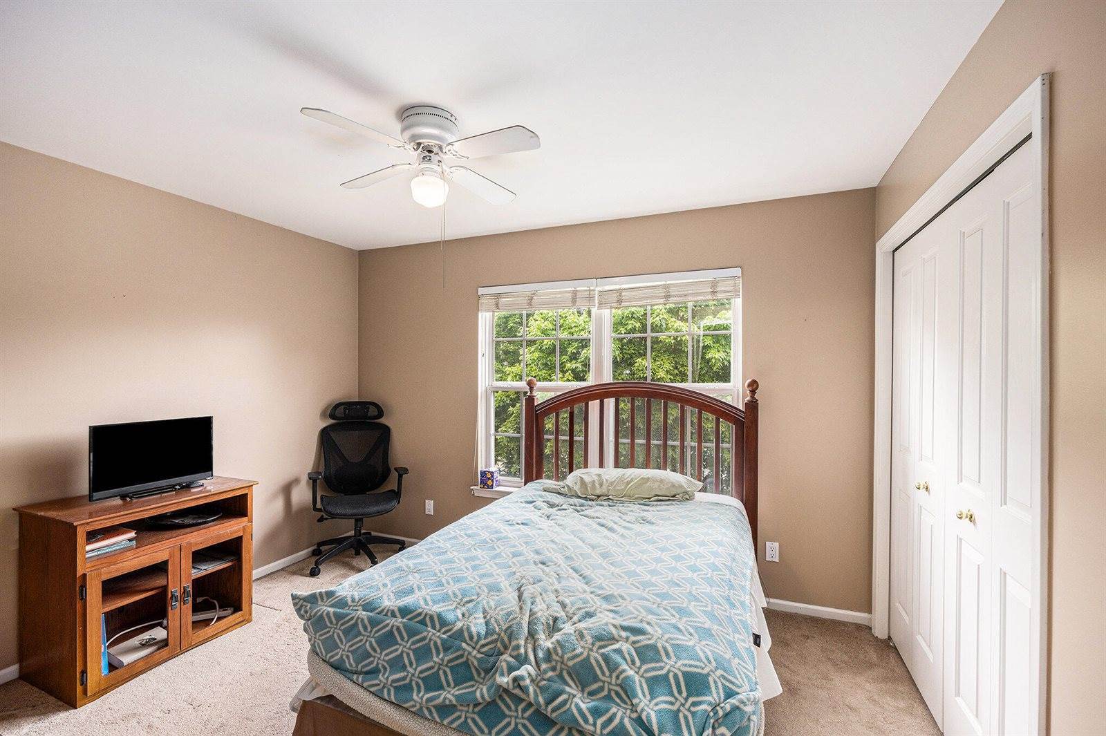 3311 Hickory Drive, Lake Orion, MI 48359