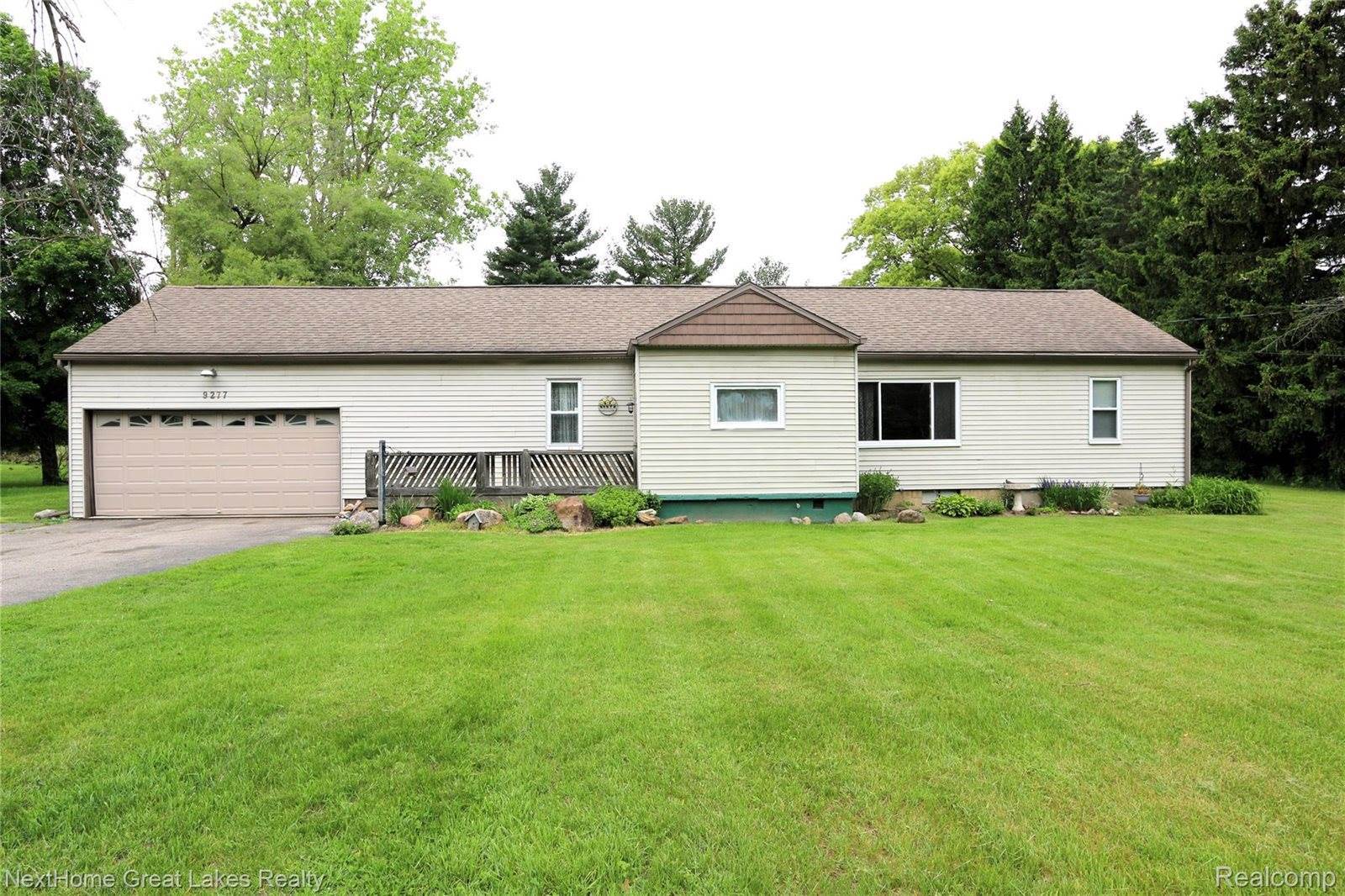 9277 North Clio Road, Clio, MI 48420