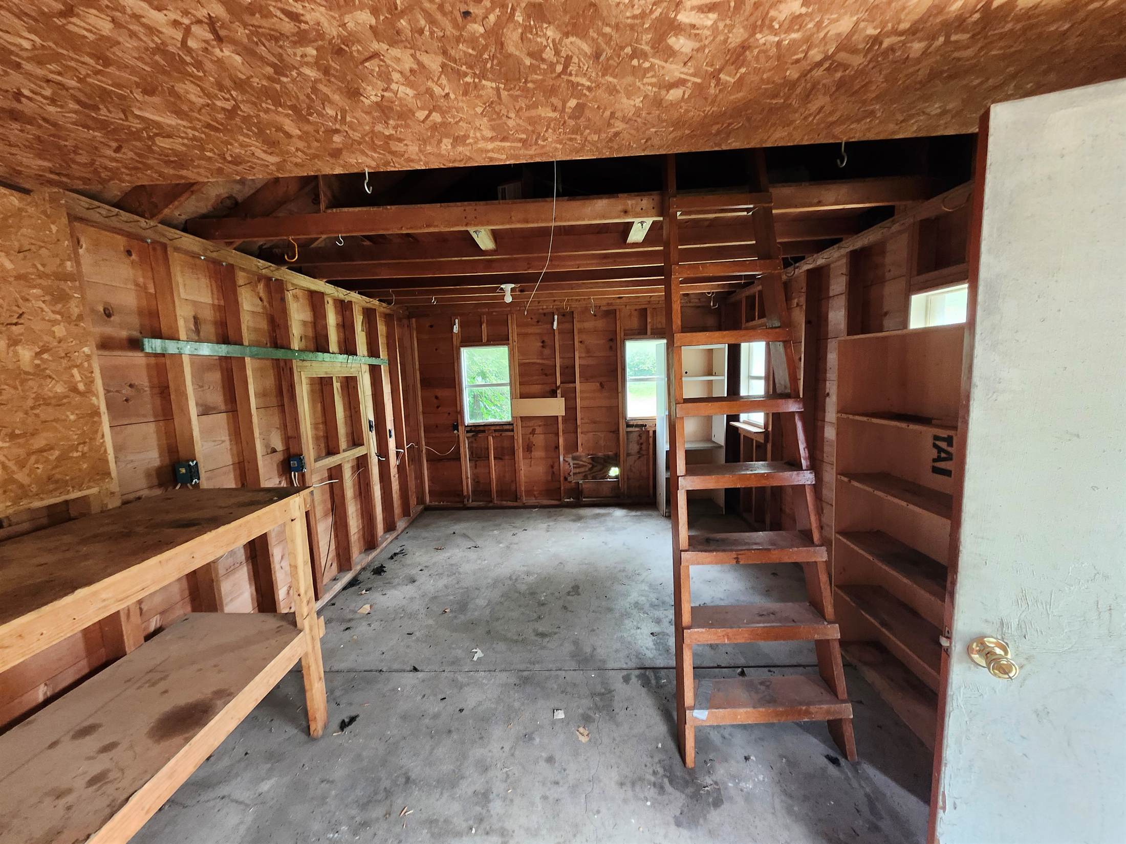 166 N Tyler Rd, Wichita, KS 67212