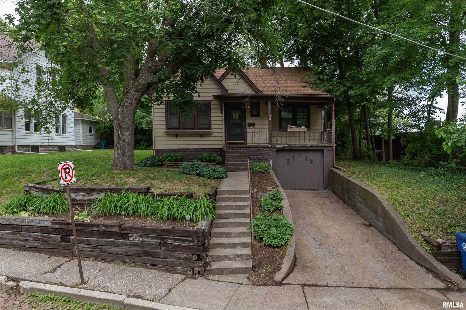 815 Esplanade Avenue, Davenport, IA 52803