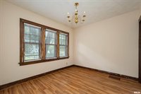 815 Esplanade Avenue, Davenport, IA 52803