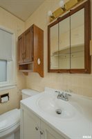 815 Esplanade Avenue, Davenport, IA 52803