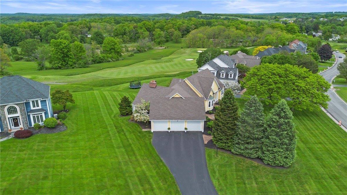 22 Cobblecreek Road, Victor, NY 14564