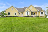 22 Cobblecreek Road, Victor, NY 14564