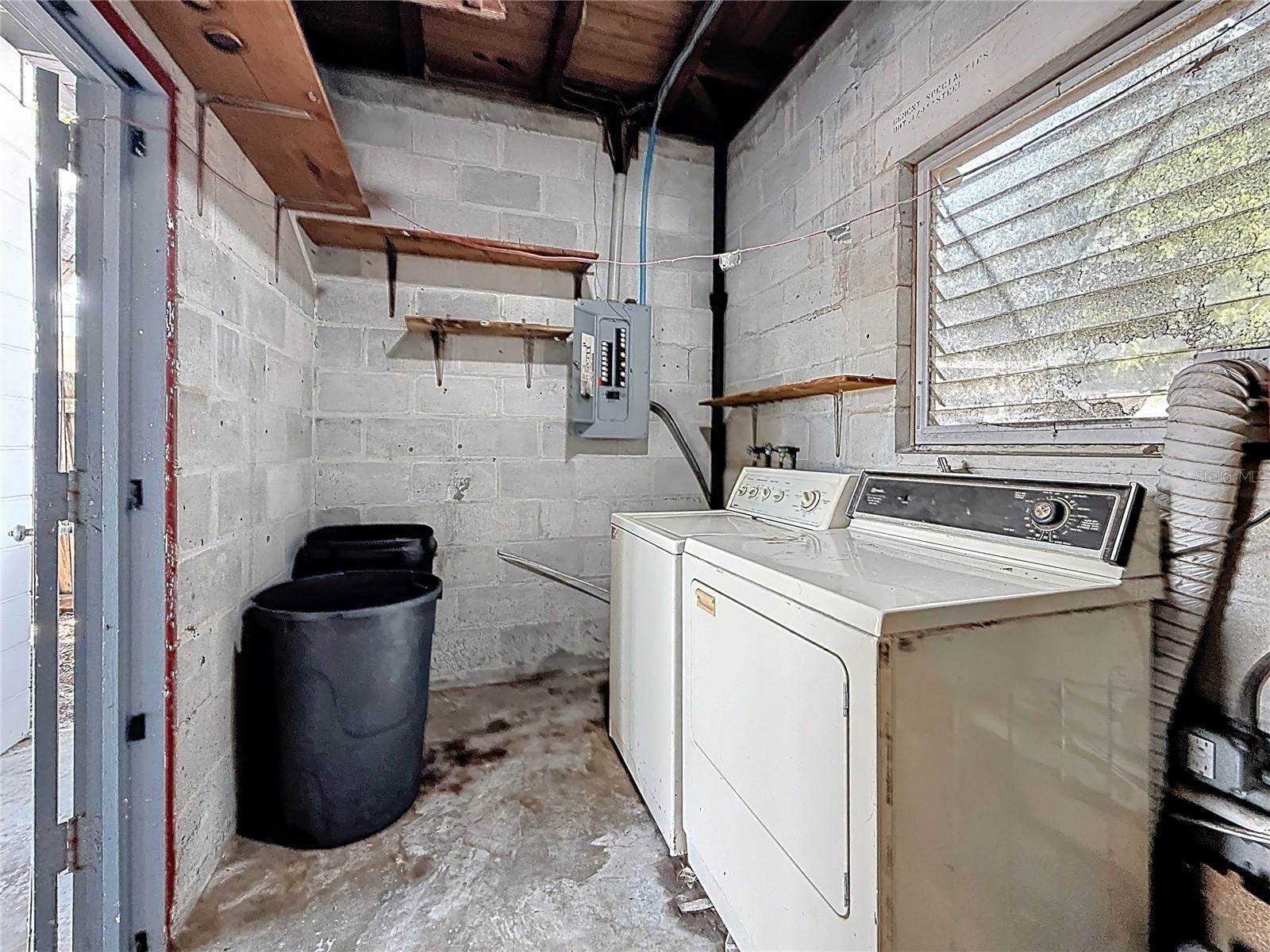 922 Alcazar Way South, Saint Petersburg, FL 33705