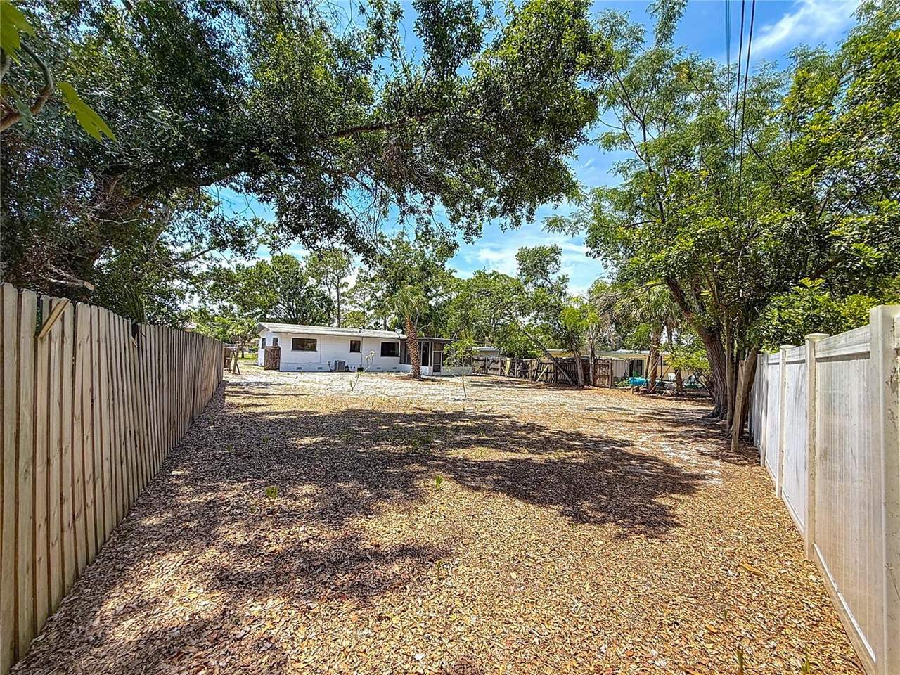 922 Alcazar Way South, Saint Petersburg, FL 33705