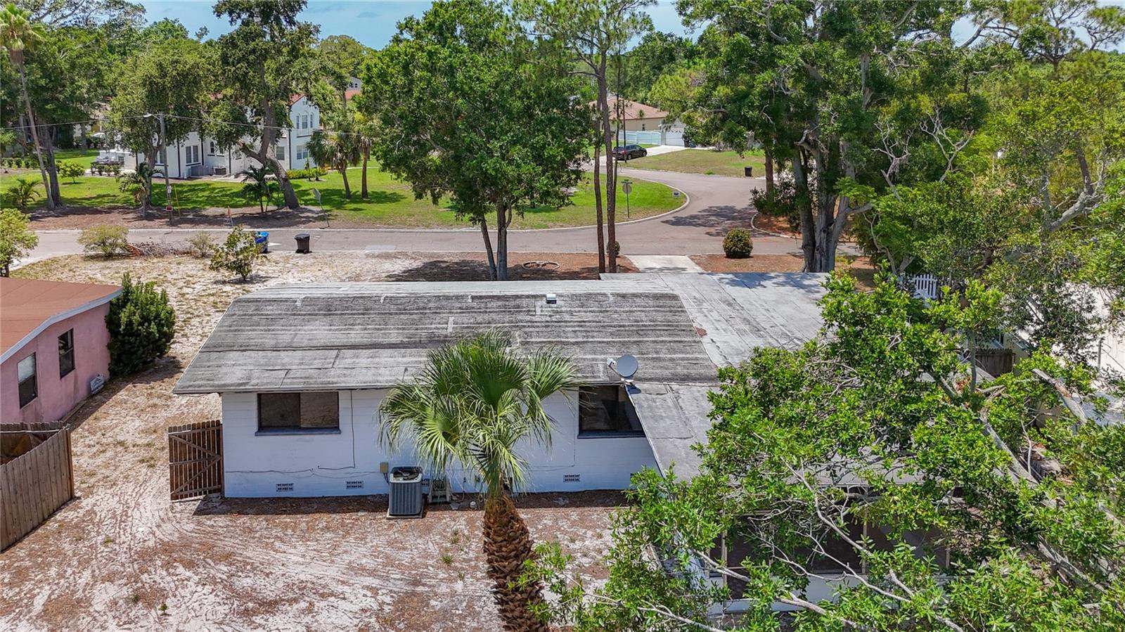 922 Alcazar Way South, Saint Petersburg, FL 33705