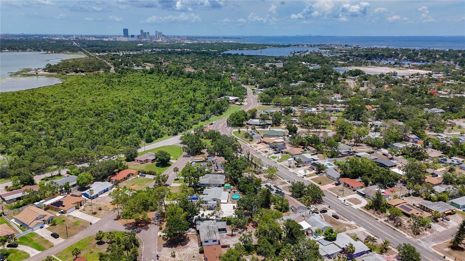 922 Alcazar Way South, Saint Petersburg, FL 33705