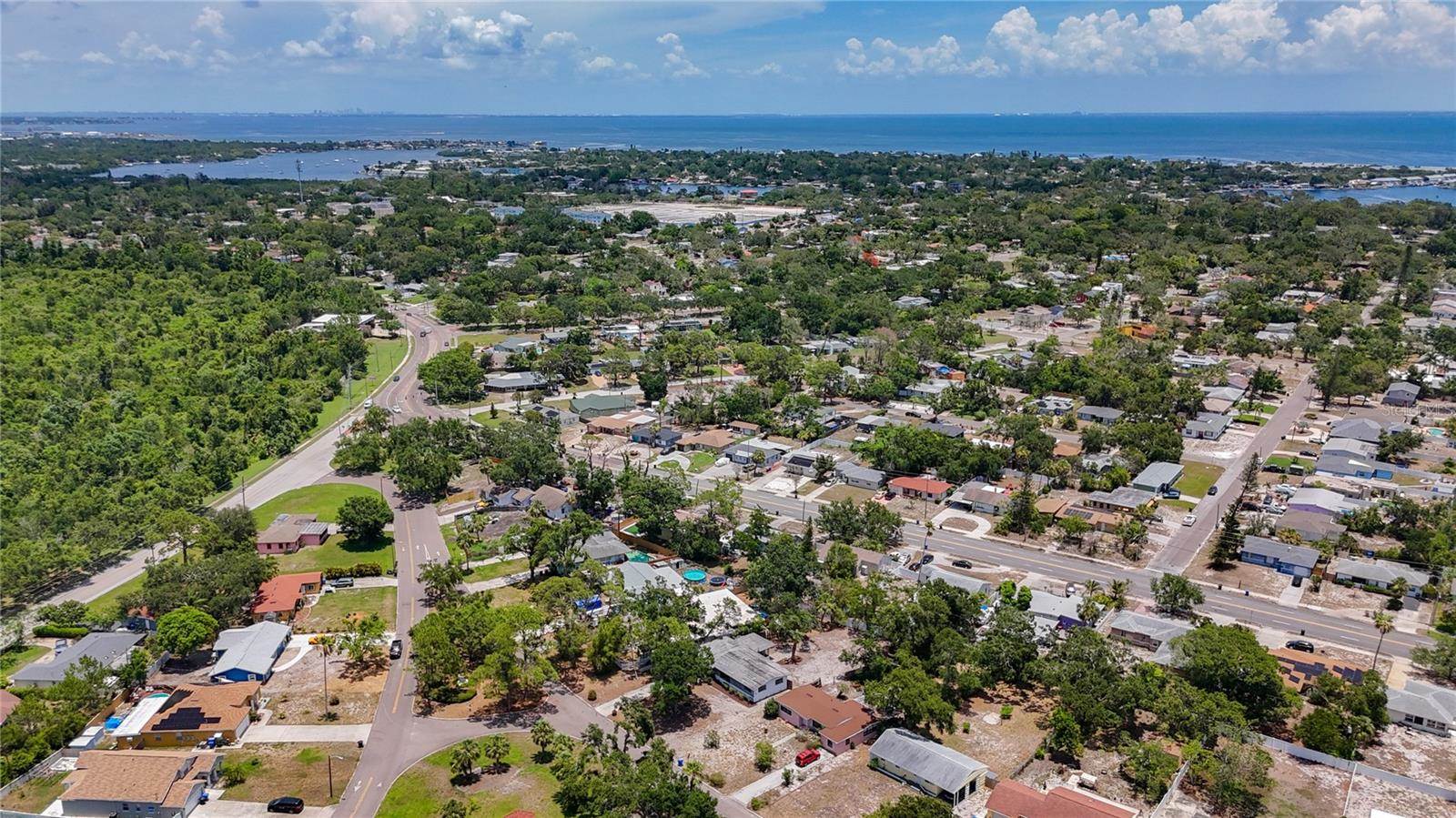 922 Alcazar Way South, Saint Petersburg, FL 33705